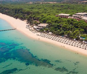 قرية فورتي، فنادق فاخرة في سردينيا، عطلات حصرية في سردينيا، مشاهدة المعالم السياحية في سردينيا